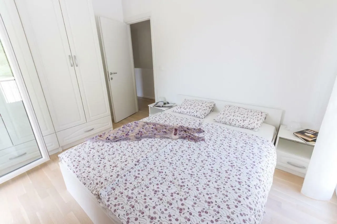 House Sunny Rock Baska Villa Holiday home